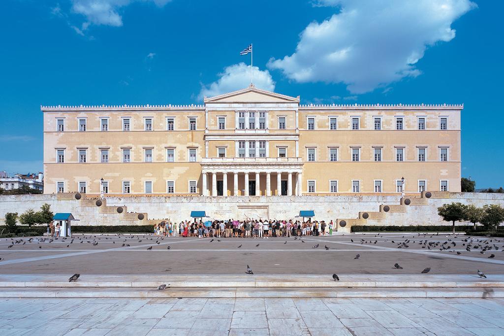 Syntagma Square Apartments By Livin Urbban Atene Esterno foto